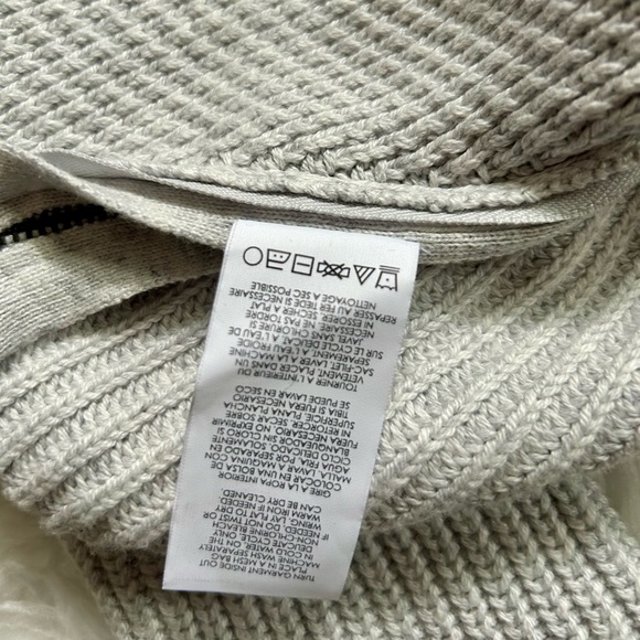 CABI DEEP V ZIP SIDE RIBBED SWEATER GRAY CLOUD XS - Picture 11 of 16